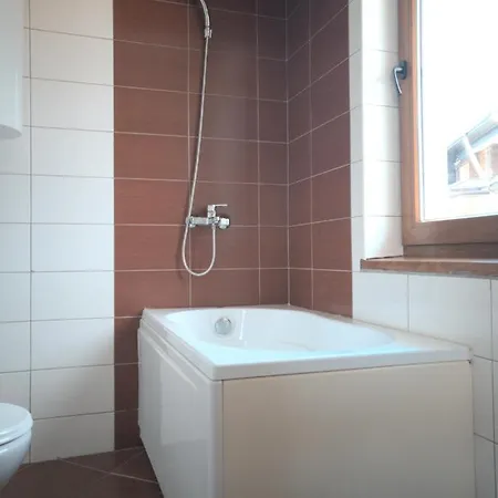 Parkview Complex Large Flat Next To Lift * 班斯科