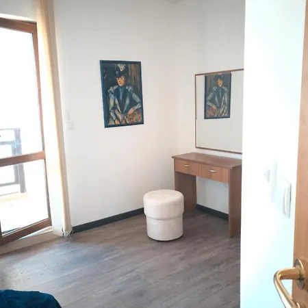 Parkview Complex Large Flat Next To Lift Apartament Bansko