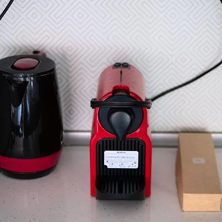 Parkview Complex Large Flat Next To Lift