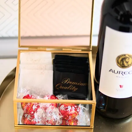 Parkview Complex Large Flat Next To Lift